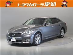 日産　フーガハイブリッド