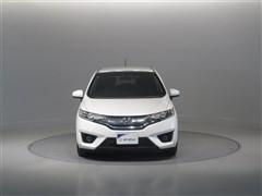 フィット 13G Fパッケージ