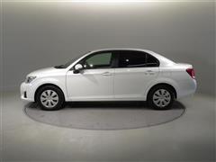 カローラアクシオ X