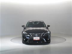 IS300h バージョンL