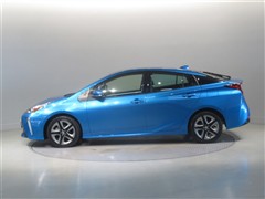 プリウス S ツーリングセレクション