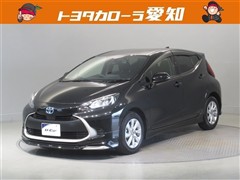 トヨタ　アクア G