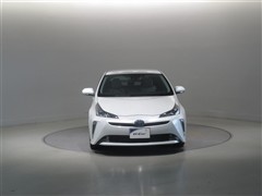 プリウス Sセーフティプラス2