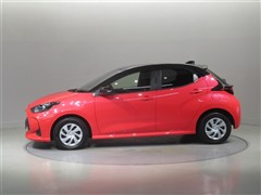 ヤリス ハイブリッド X