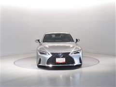 IS300h バージョンL