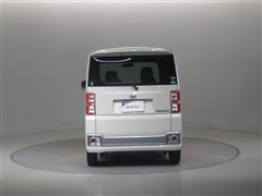 ウェイク XファンセレクションSA