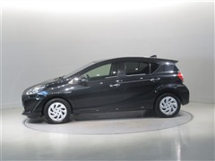 アクア Sスタイルブラック