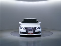 クラウンロイヤル HV ロイヤルサルーン