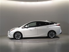 プリウス A ツーリングセレクション