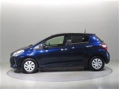 ヴィッツ Fセーフティエディション2