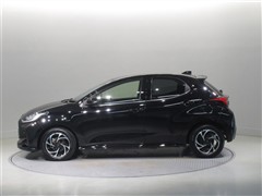 ヤリス ハイブリッド Z