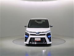 ヴォクシーHV ZSキラメキ3