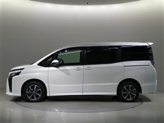 ヴォクシー ZSクルマイススロープ1