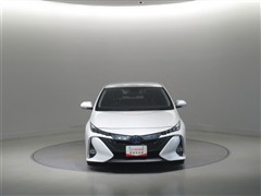 プリウスPHV A