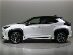 ヤリスクロスHV Z