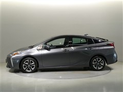 プリウス A ツーリングセレクション