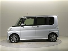 タント カスタムRS