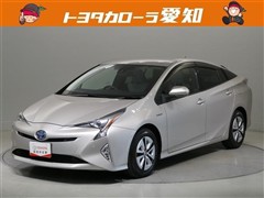 プリウス A