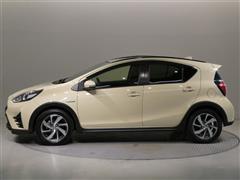 アクア クロスオーバー