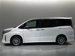 ノア ハイブリッド SI WXB3