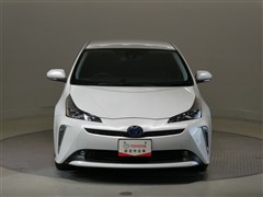 プリウス Sセーフティプラス2