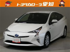 プリウス Sセーフティプラス