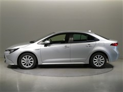 カローラ ハイブリッド S