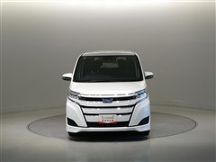 ノア ハイブリッド X