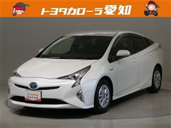 プリウス Sセーフティプラス