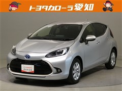 トヨタ　アクア Z