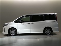 ノア ハイブリッド SI WXB3