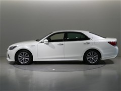 クラウンアスリート HV アスリートS