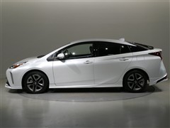 プリウス A ツーリングセレクション