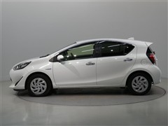 アクア Sスタイルブラック