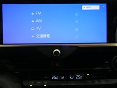 クラウン クロスオーバー Gアドバ