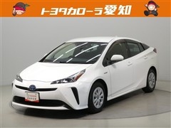 トヨタ プリウス S