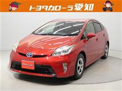 トヨタ プリウス S