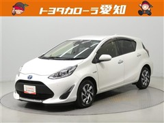トヨタ　アクア S スタイルブラック