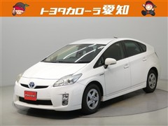 トヨタ プリウス S