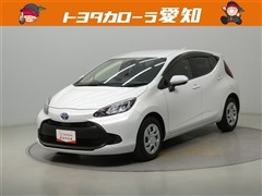 トヨタ アクア X