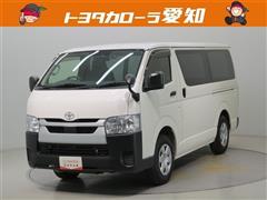 ハイエースバン DX