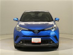 C-HRハイブリッド G