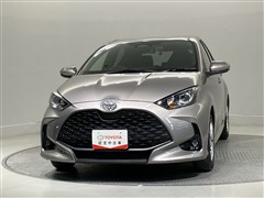 ヤリス ハイブリッドX