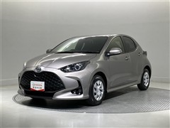 トヨタ ヤリス ハイブリッドX