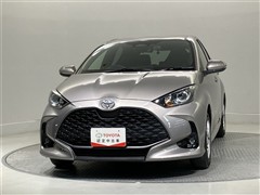 ヤリス ハイブリッドX