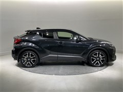 C-HR S-T GRスポーツ