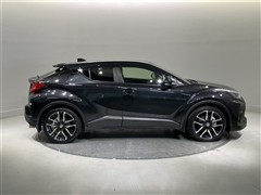 C-HR S-T GRスポーツ