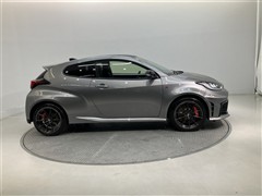 GRヤリス RZハイパフォーマンス