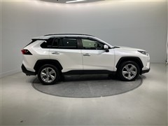 RAV4 ハイブリッドG