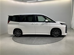ノア ハイブリッド S-Z